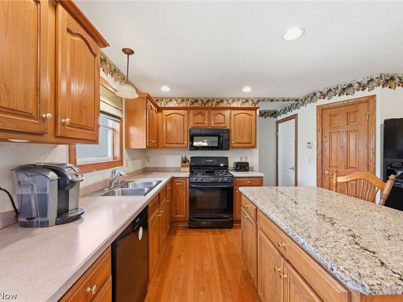 10030 Kile Road , Chardon, OH 44024 Photo 22