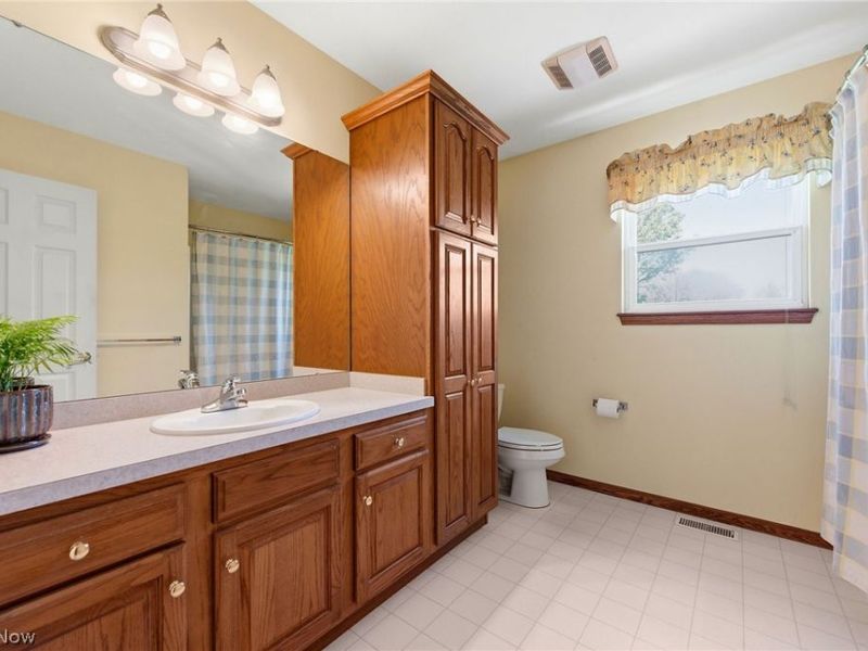 10030 Kile Road , Chardon, OH 44024 Photo 33
