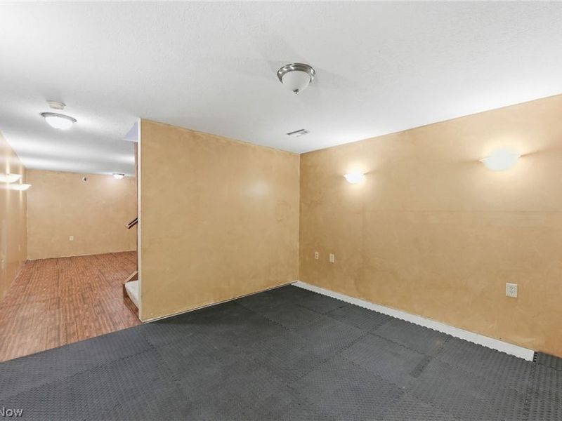 10030 Kile Road , Chardon, OH 44024 Photo 36