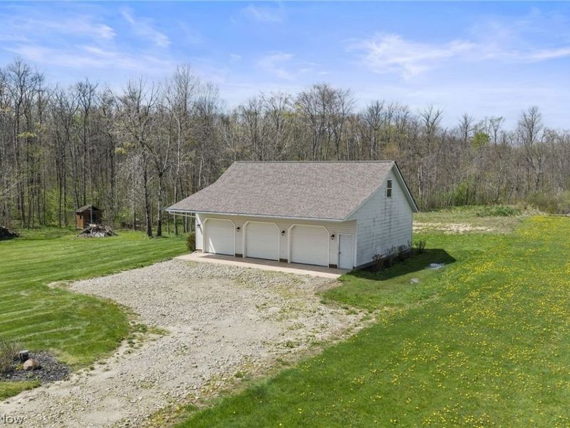10030 Kile Road , Chardon, OH 44024 Photo 42