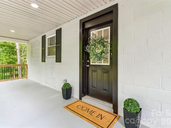 1014 N Mountain Street, Cherryville, NC 28021