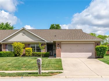 119 Zinfandel Drive, Englewood, OH 45322