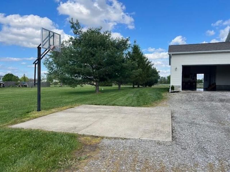 2116 Simmons Church Road , Centerburg, OH 43011 Photo 3