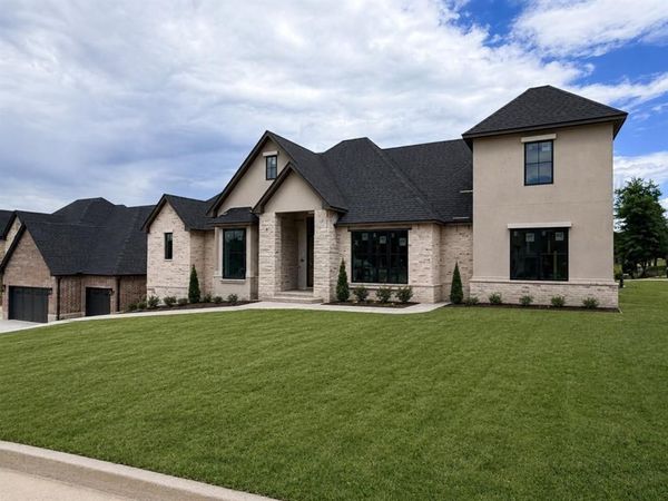 3024 Fountain Creek Drive, Edmond, OK 73034