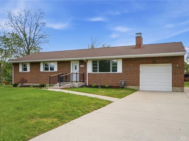 944 Indianwood Drive, Mason, OH 45040 Photo 3