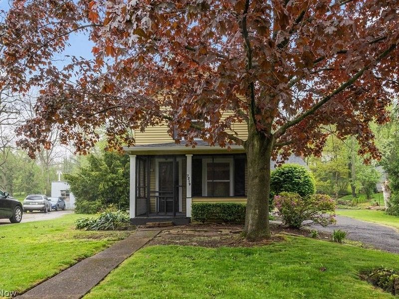 7219 Butternut Ridge Road , Grafton, OH 44044 Photo 2