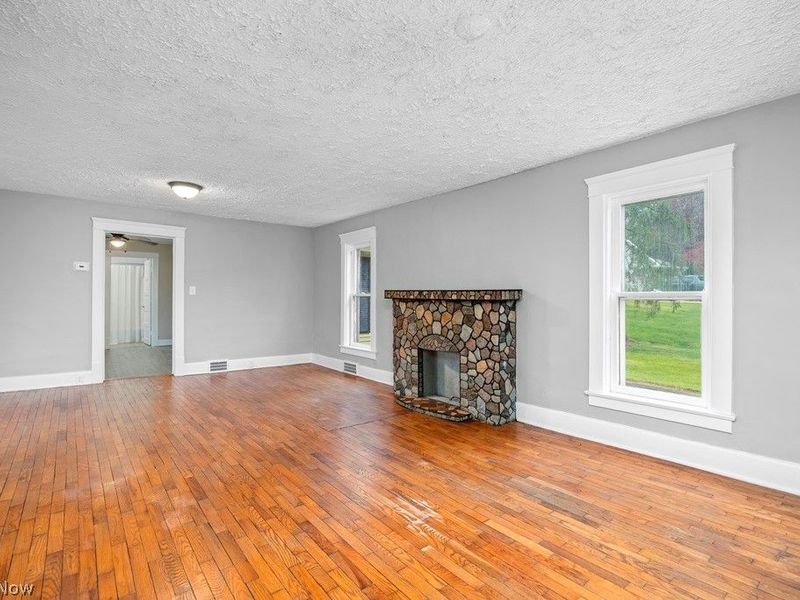 7219 Butternut Ridge Road , Grafton, OH 44044 Photo 4