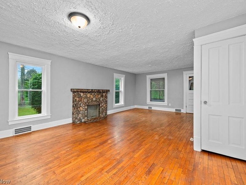 7219 Butternut Ridge Road , Grafton, OH 44044 Photo 6