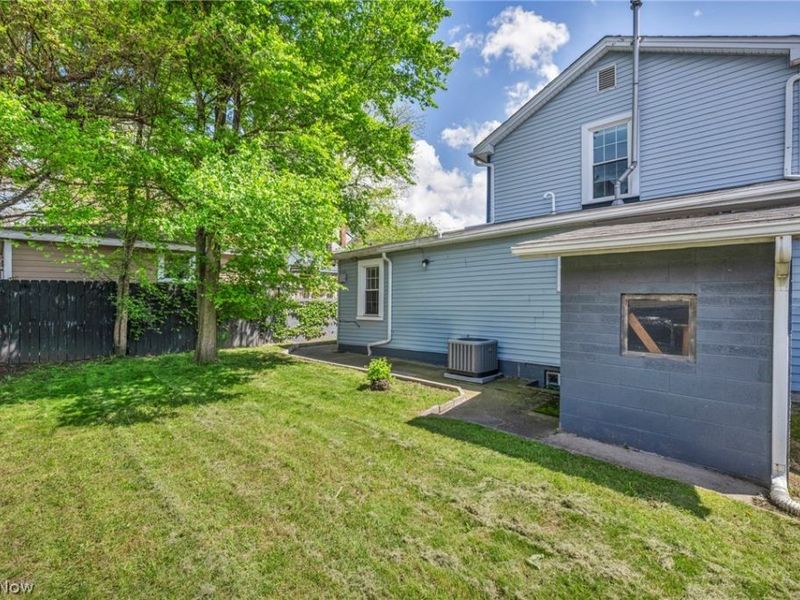 6008 W Clinton Avenue , Cleveland, OH 44102 Photo 39