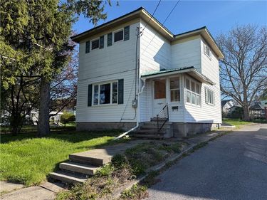 22 Myrtle Avenue, Auburn, NY 13021