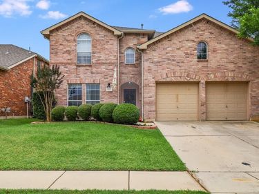 4253 Broken Bend Boulevard, Fort Worth, TX 76244