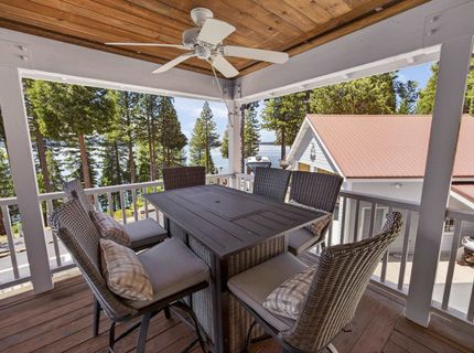 4074 Highway 147, Lake Almanor, CA 96137 Photo