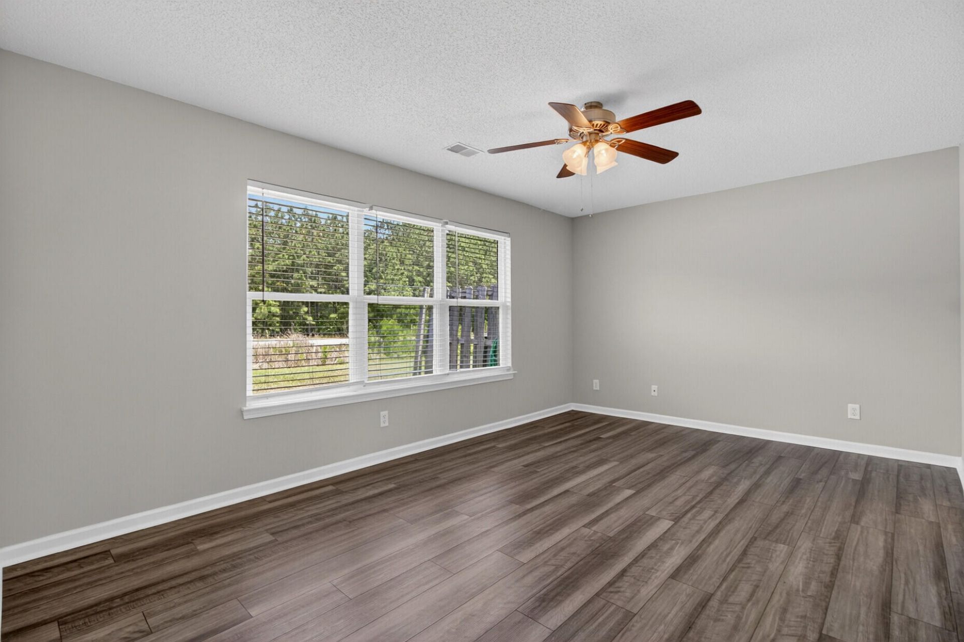 1238 River Rock Road Photo 21