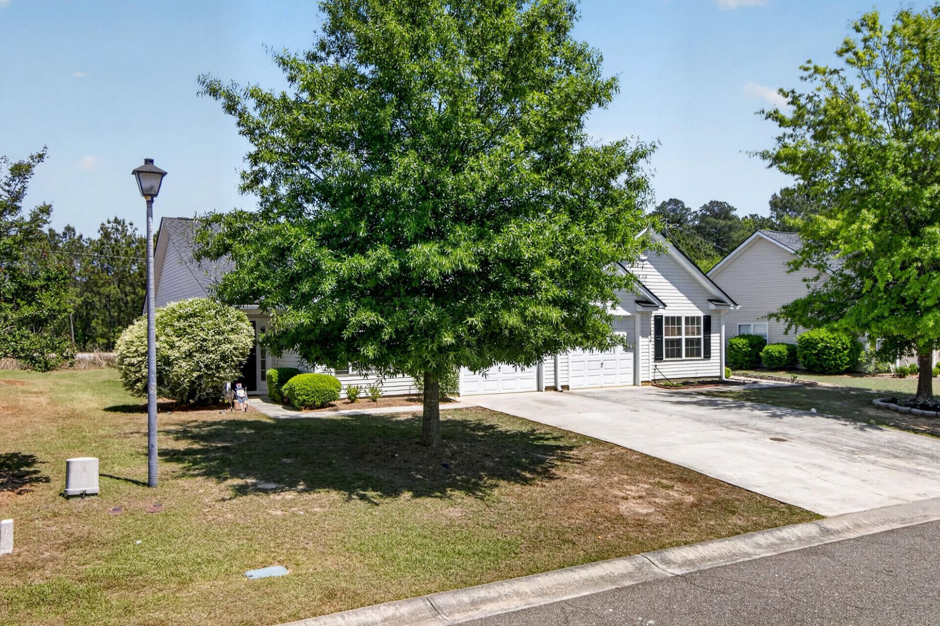 1238 River Rock Road Photo 4