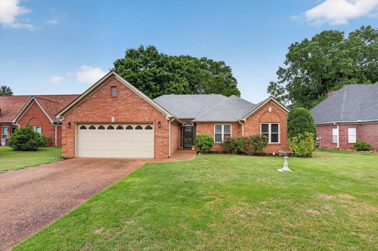 3144 Lisa Marie Cv, Bartlett, TN 38133 Main Photo
