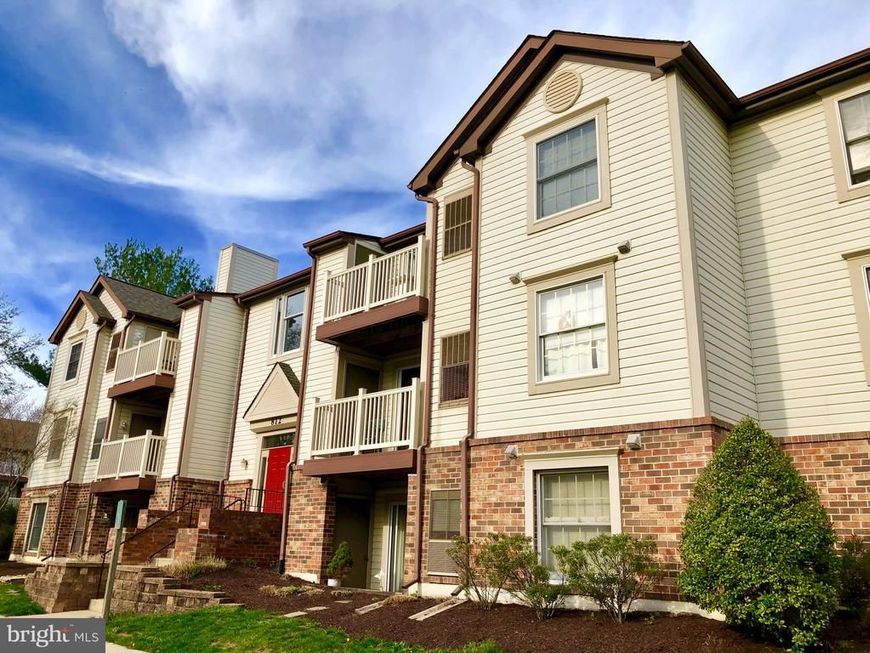 812 Stratford Way, Unit J, Frederick, MD 21701 Main Photo