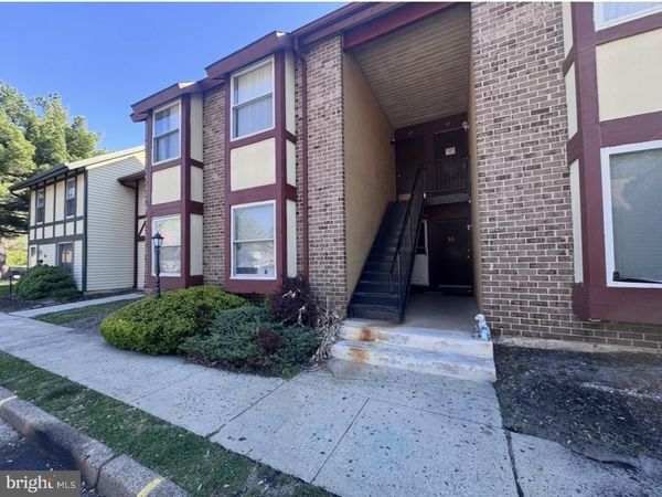 33 CHELSEA CIRCLE, CLEMENTON, NJ 08021