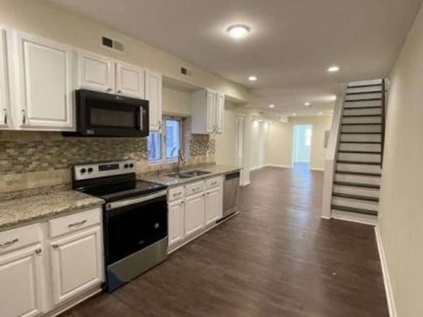 2003 S 7th Street, Unit 2, Philadelphia, PA 19148 Main Photo