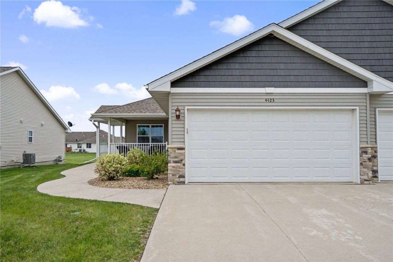 4423 Calder Drive, Marion, IA 52302 Main Photo