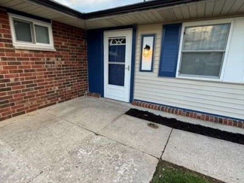 2077 Pueblo Drive, Xenia, OH 45385 Photo 9
