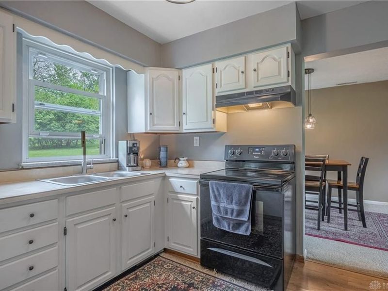 7523 Horizon Hill Drive, Clearcreek Township, OH 45066 Photo 9