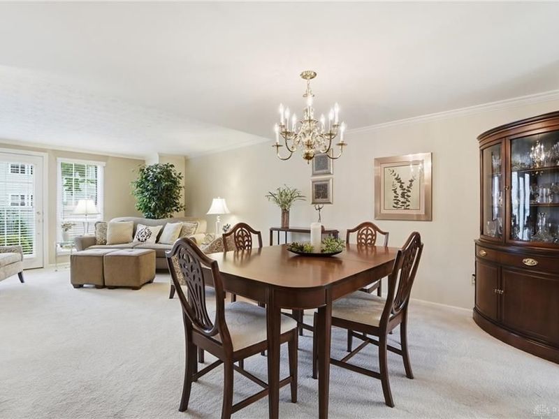 10857 Lake Thames Drive, Unit 186, Sycamore Township, OH 45242 Photo 7