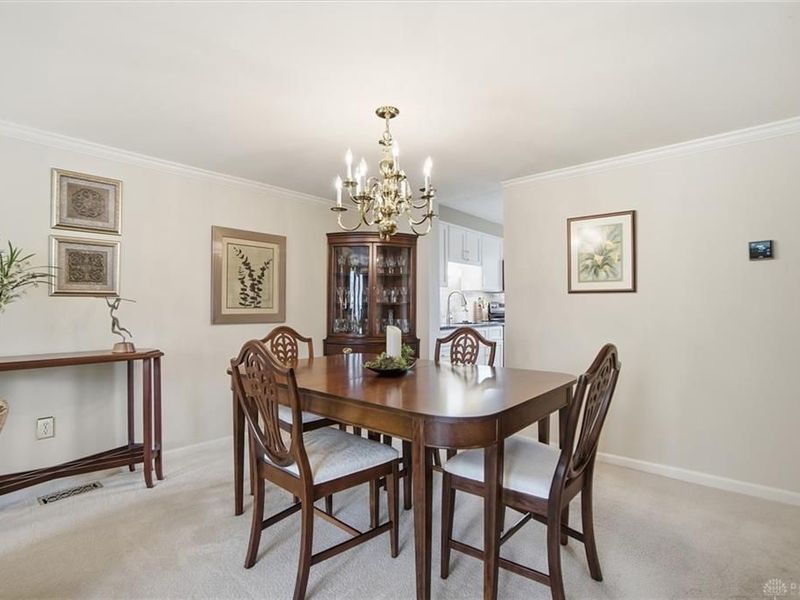 10857 Lake Thames Drive, Unit 186, Sycamore Township, OH 45242 Photo 9