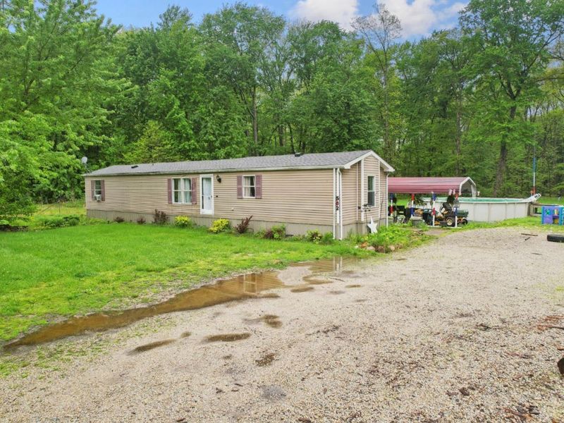 582 Nauvoo Road, Clarksville, OH 45113 Photo 2