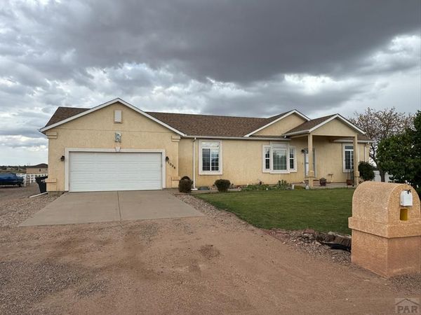 1036 S Los Charros Dr, Pueblo West, CO 81007