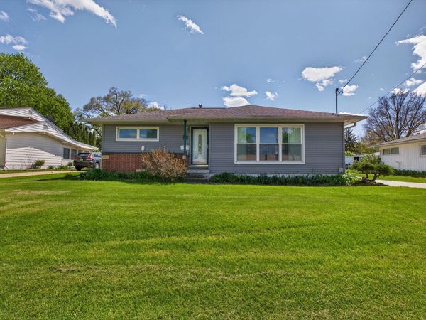 1710 E Mitchell Avenue, Waterloo, IA 50702