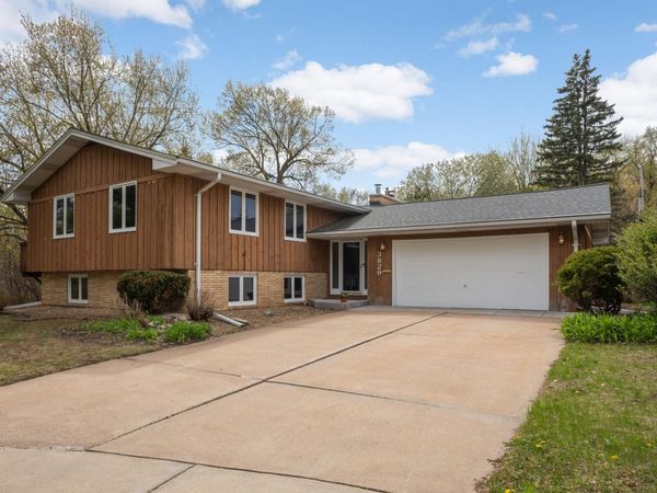 3829 Florida Avenue N, Crystal, MN 55427