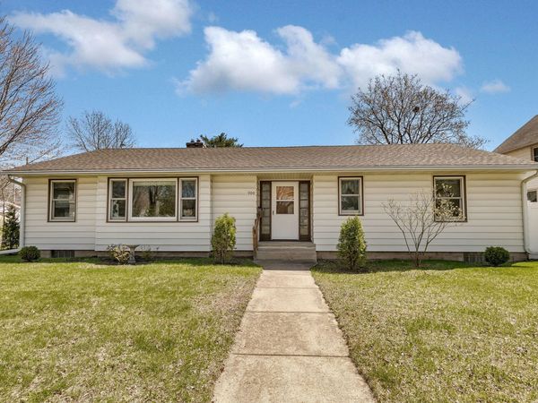900 14th Avenue S, Saint Cloud, MN 56301