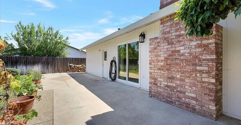 1431 Eden Way, Yuba City, CA 95993 Photo