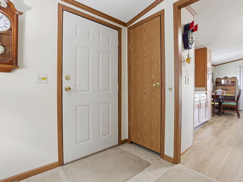 239 Scioto Street, Ashville, OH 43103 Photo 23