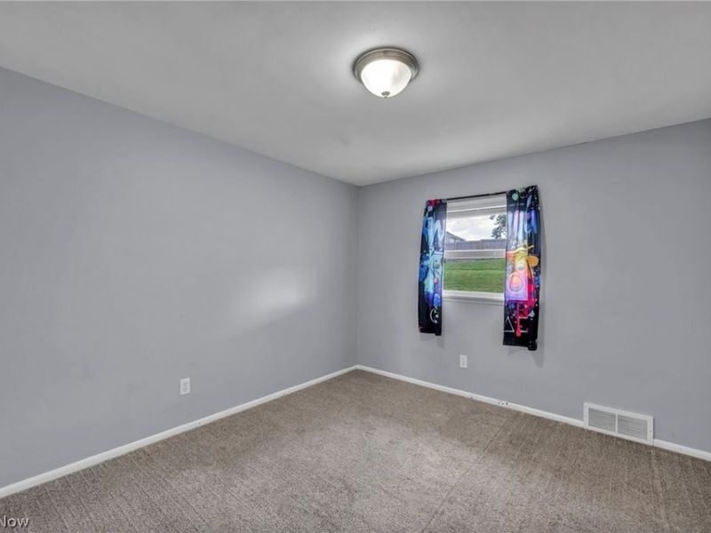 5814 Lake Cable Avenue NW, Canton, OH 44718 Photo 18