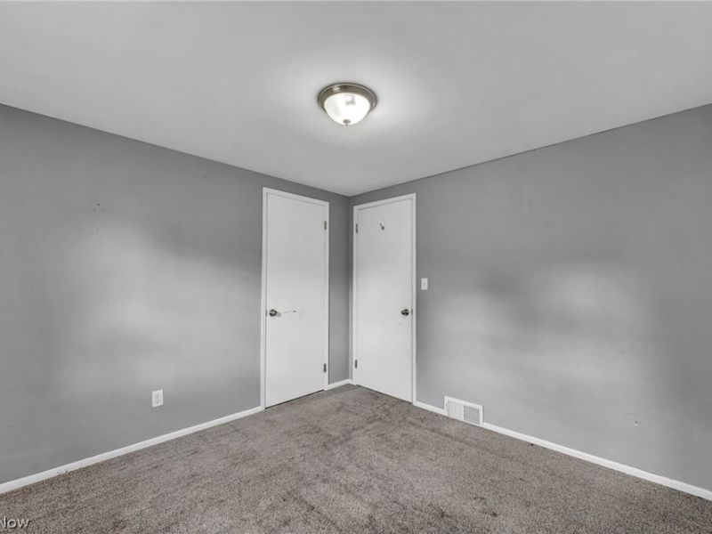 5814 Lake Cable Avenue NW, Canton, OH 44718 Photo 19