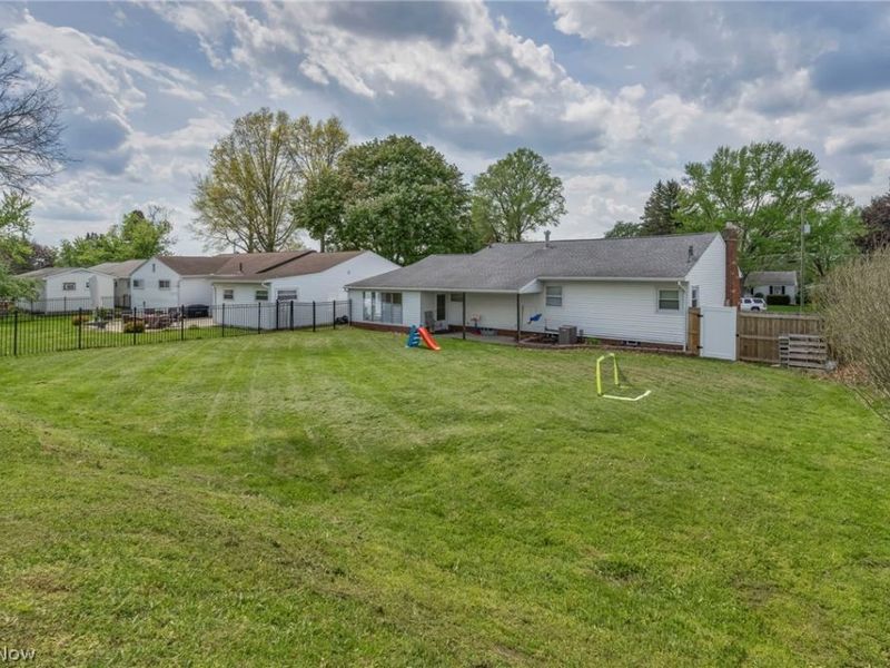 5814 Lake Cable Avenue NW, Canton, OH 44718 Photo 36