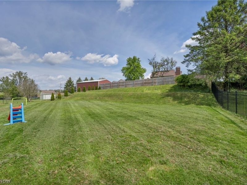 5814 Lake Cable Avenue NW, Canton, OH 44718 Photo 37
