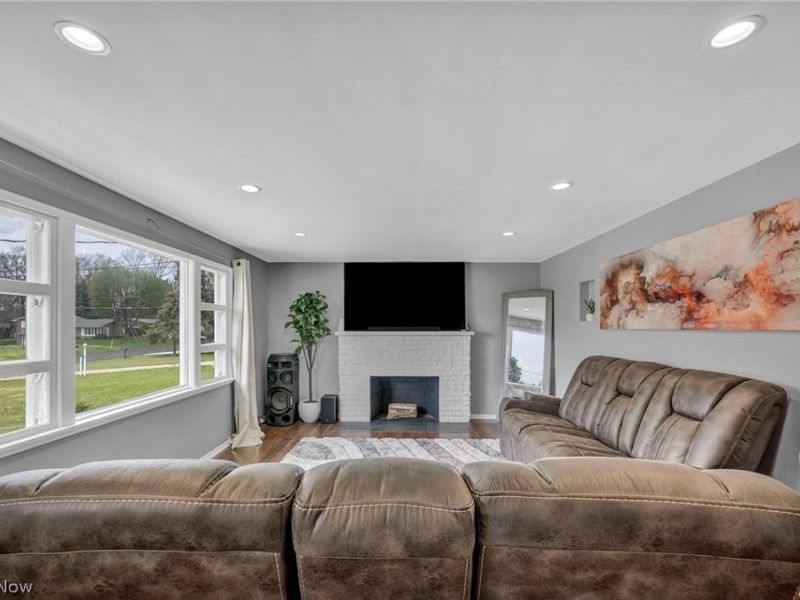 5814 Lake Cable Avenue NW, Canton, OH 44718 Photo 8