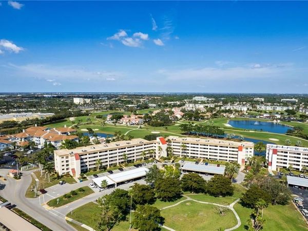 7430 Lake Breeze DR, Unit 203, FORT MYERS, FL 33907