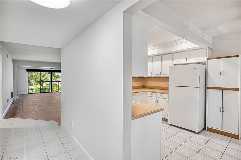 7430 Lake Breeze Dr, Unit 203, Fort Myers, FL 33907 Photo