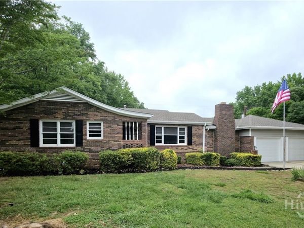 360 Pinkney Street, Winder, GA 30680