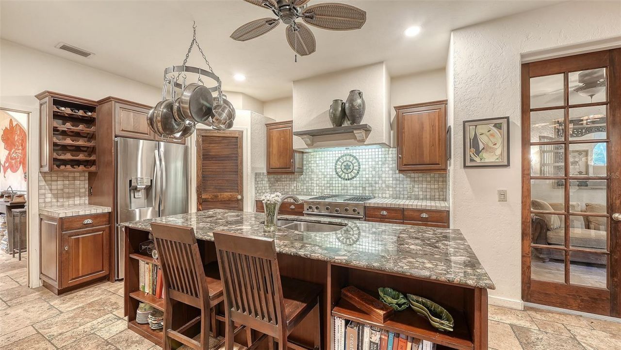 922 Indian Beach Drive, Sarasota, FL 34234 Photo