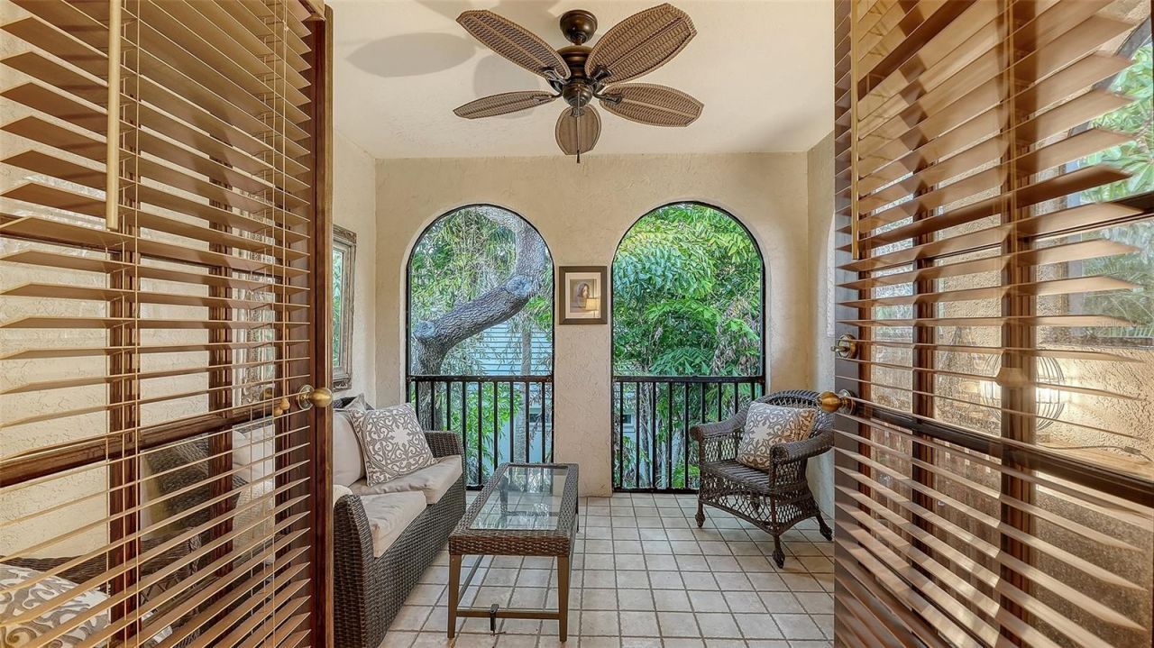 922 Indian Beach Drive, Sarasota, FL 34234 Photo