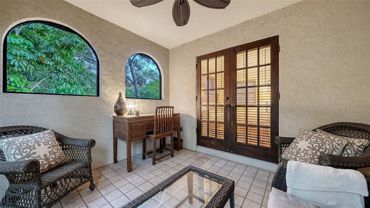 922 Indian Beach Drive, Sarasota, FL 34234 Photo