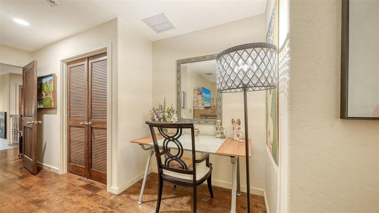 922 Indian Beach Drive, Sarasota, FL 34234 Photo