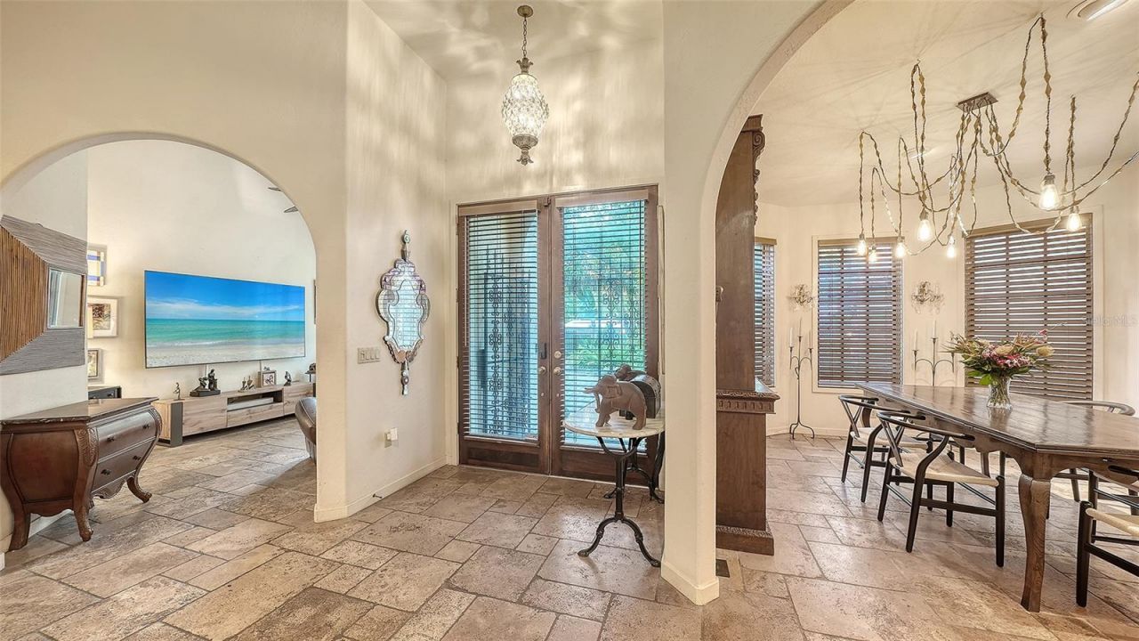 922 Indian Beach Drive, Sarasota, FL 34234 Photo