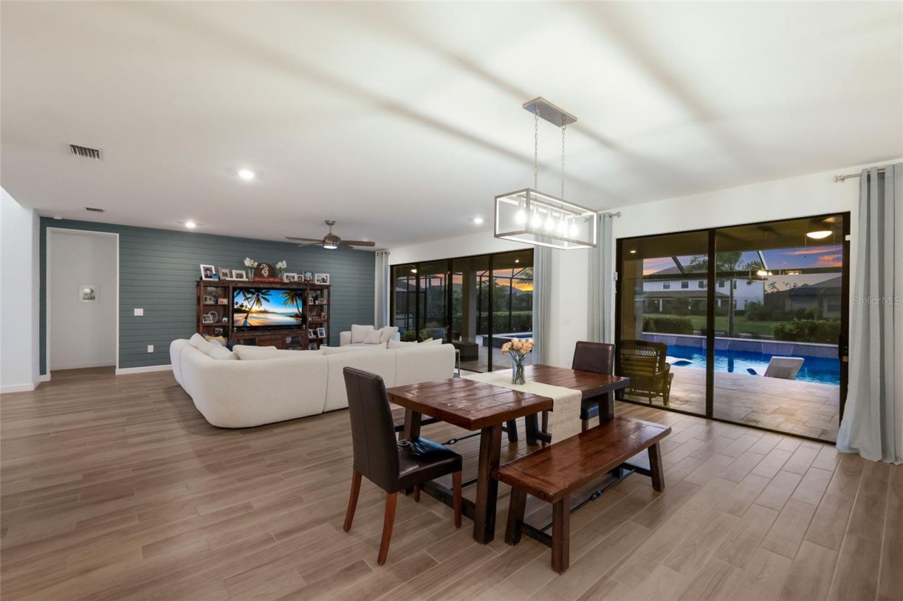 4913 Coastal Days Lane, Lakewood Ranch, FL 34211 Photo