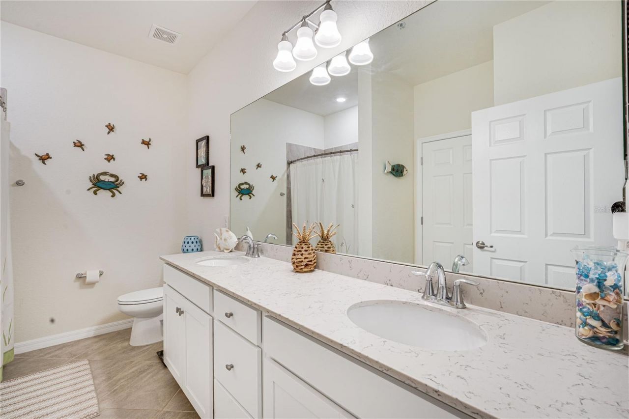 17724 Gawthrop Drive , Unit 301, Bradenton, FL 34211 Photo