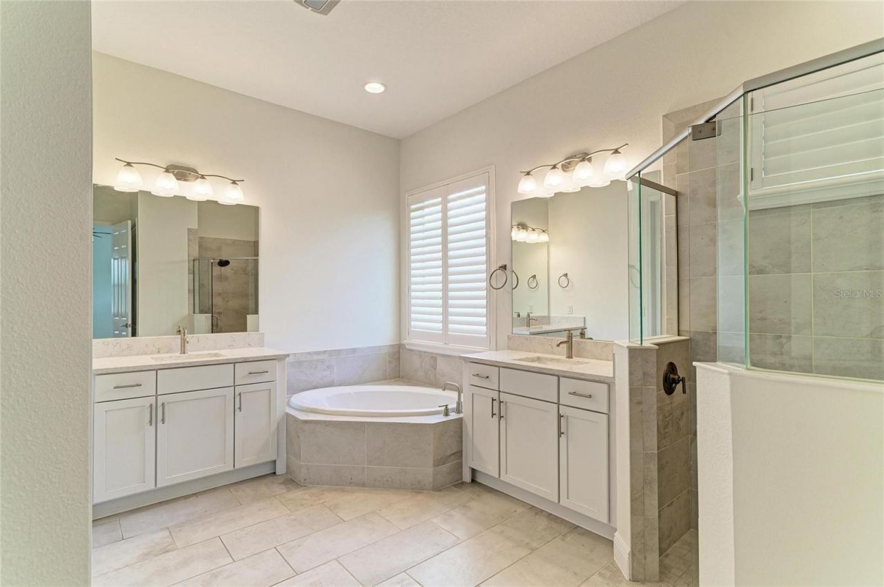 12813 Glisten Court, Parrish, FL 34219 Photo